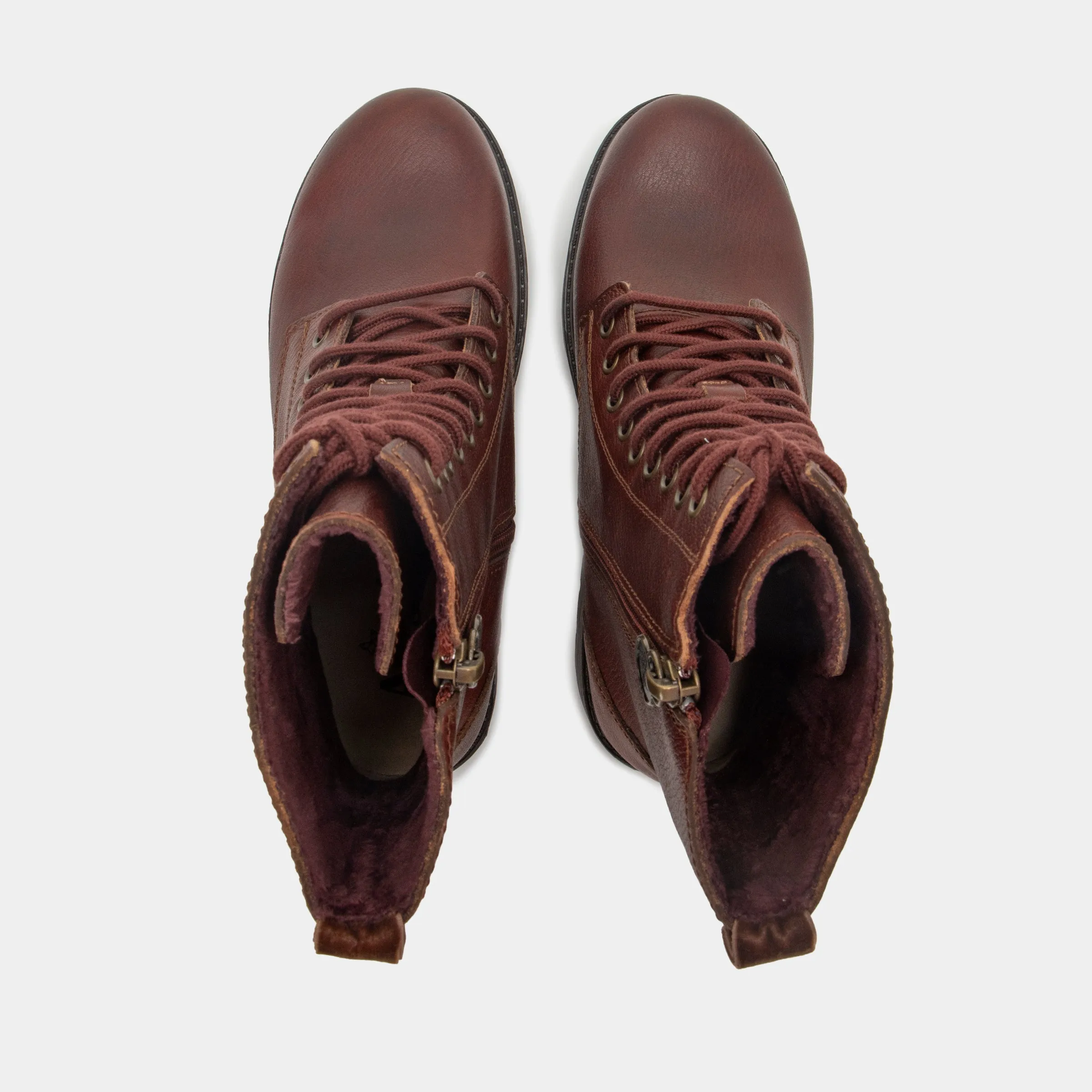 Ari Chestnut Boot