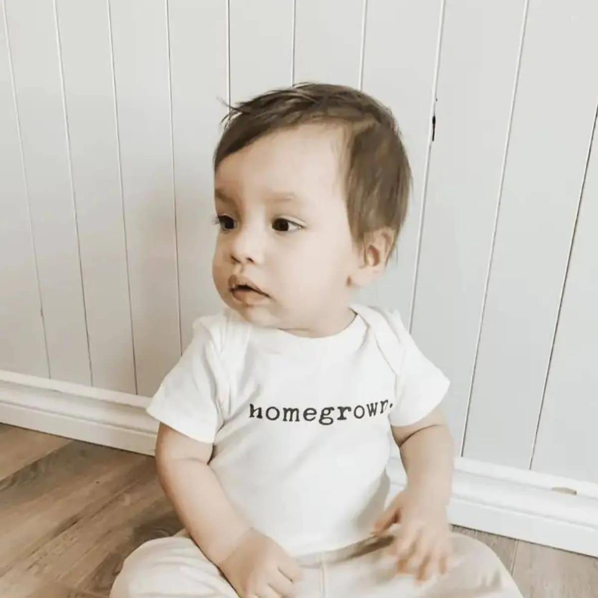 Finn and Emma Organic Short Sleeve Bodysuit - Homegrown