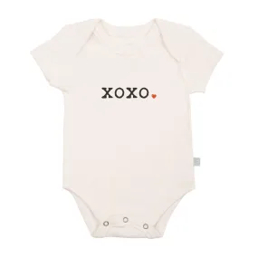 Finn   Emma - XOXO Graphic Bodysuit