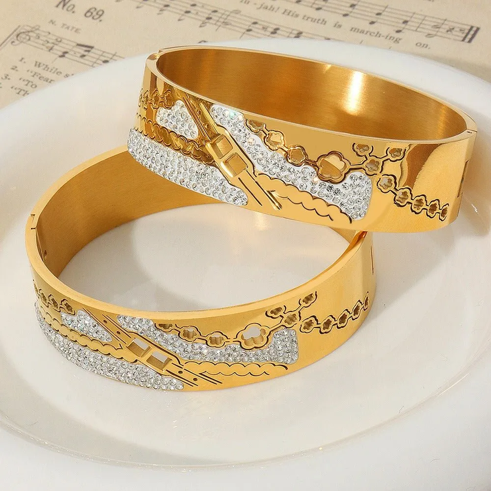 Floral Majesty Bangle