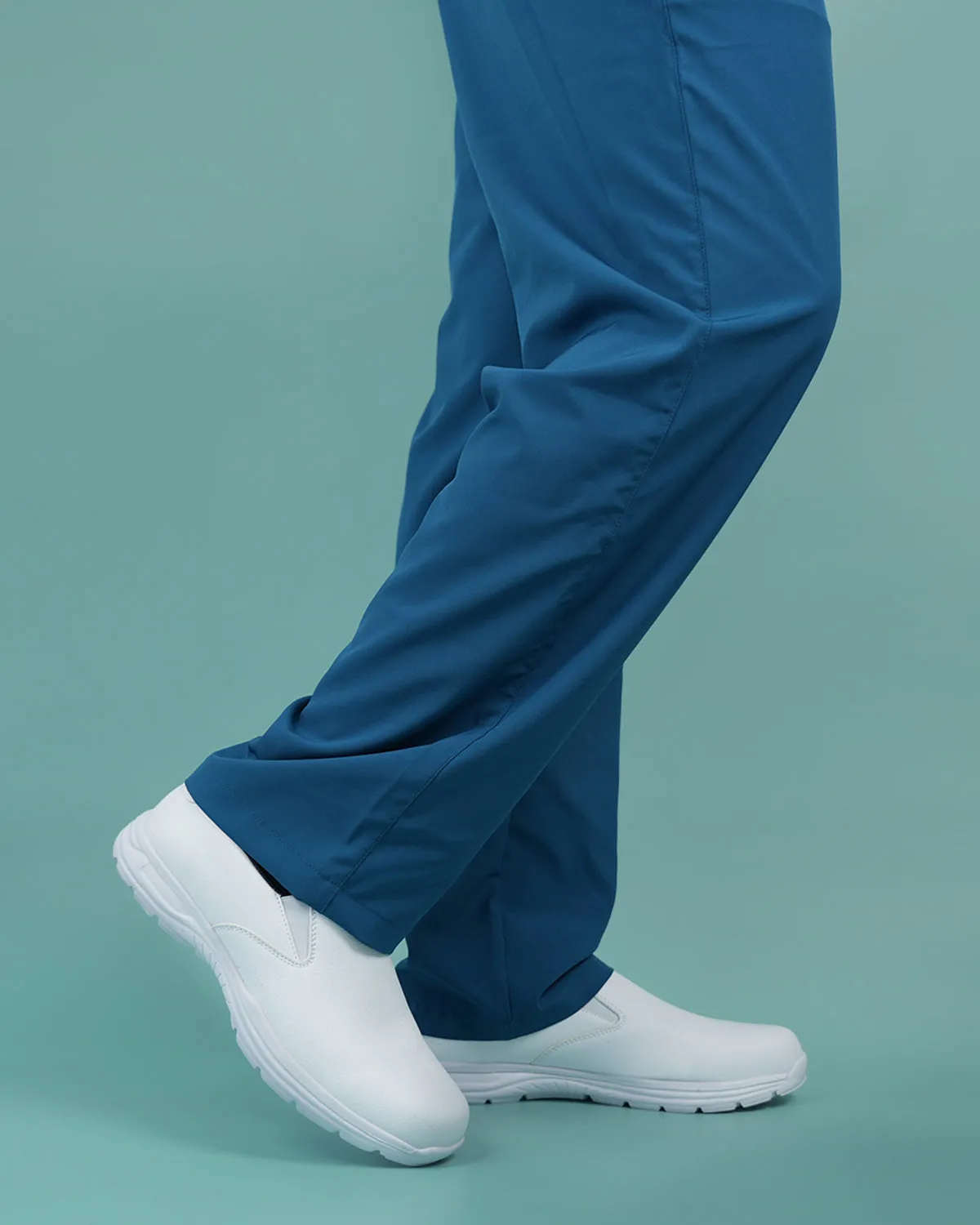 Nurse Shoes - Accio White