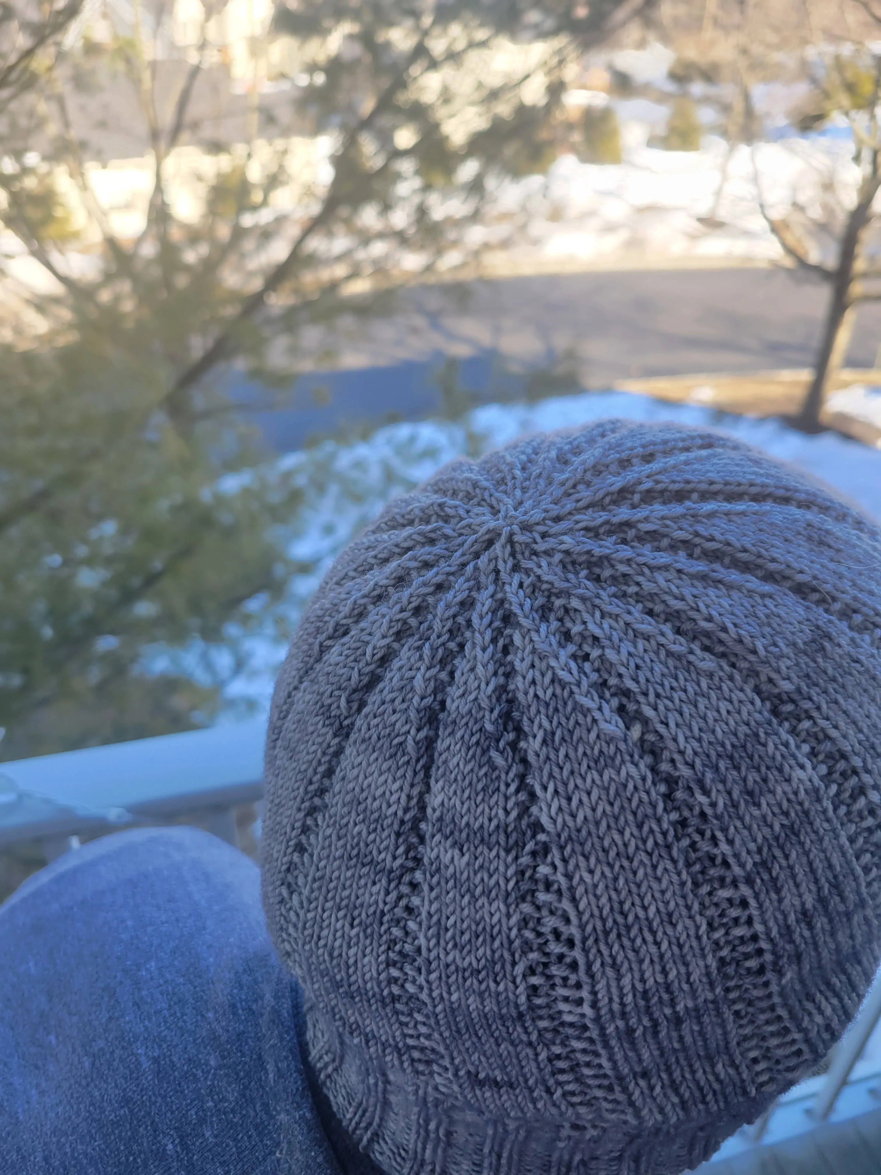 Snowfall Beanie - Knitting Pattern