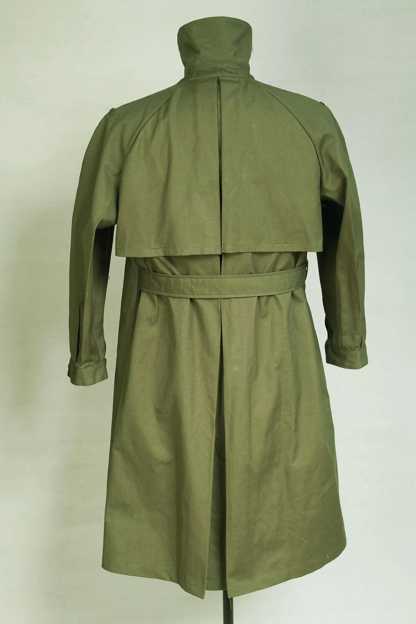 World War 2 WWII German Motorcyclist Wind Proof Overcoat Green